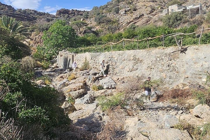 Nizwa & Jebel Akhdar Day Trip from Muscat — Forts, Souqs and Mountain Views photo 1