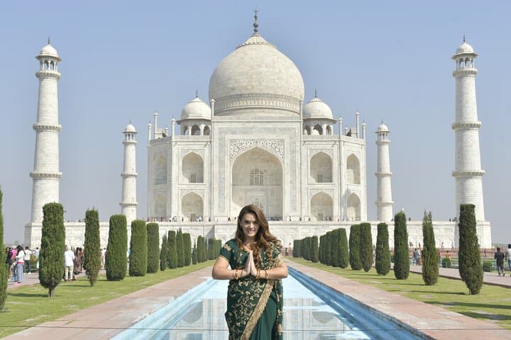 Same-Day Taj Mahal by Gatimaan Express: Fast Train Tour from New Delhi photo 4