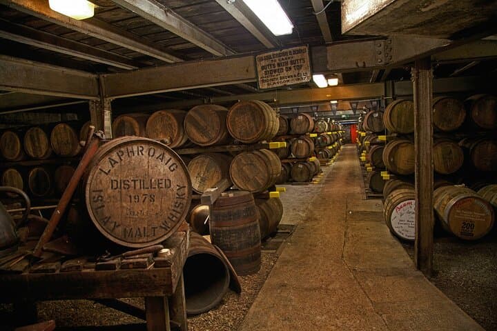 4-Day Private Islay Whisky Tour: Lagavulin, Ardbeg & Laphroaig Distilleries photo 4
