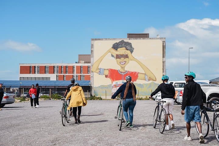 Khayelitsha Cultural Bicycle Tour with Shuttle and Lunch — Cape Town Township Bike Experience