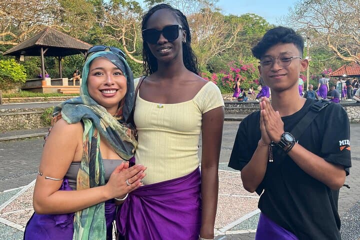 Uluwatu Temple and Kecak Fire Dance — Sunset Tickets & Practical Tips photo 6