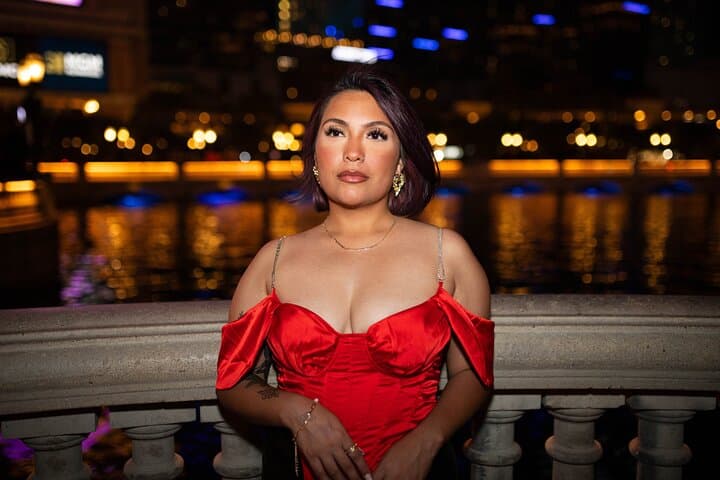 Las Vegas Personalized Photo Session: Capture the Strip, Downtown & Red Rock