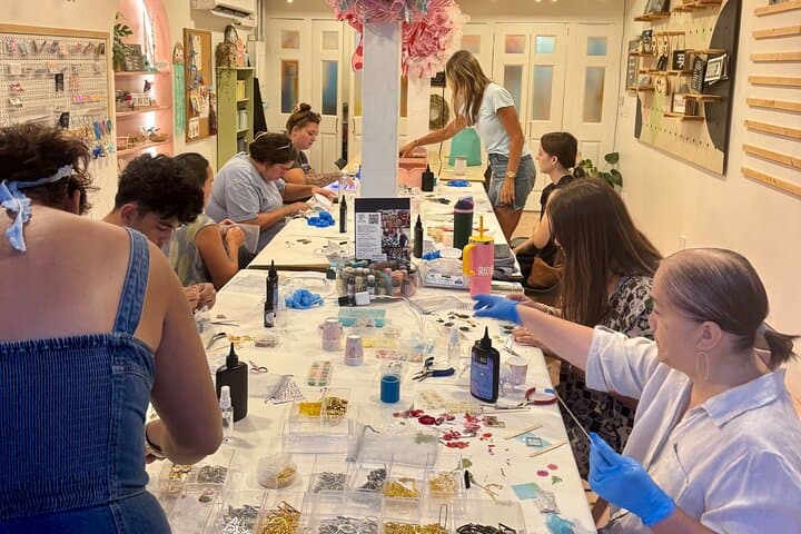 Maui UV Resin Jewelry Workshop in Paia — Create Earrings, Pendants & Keychains