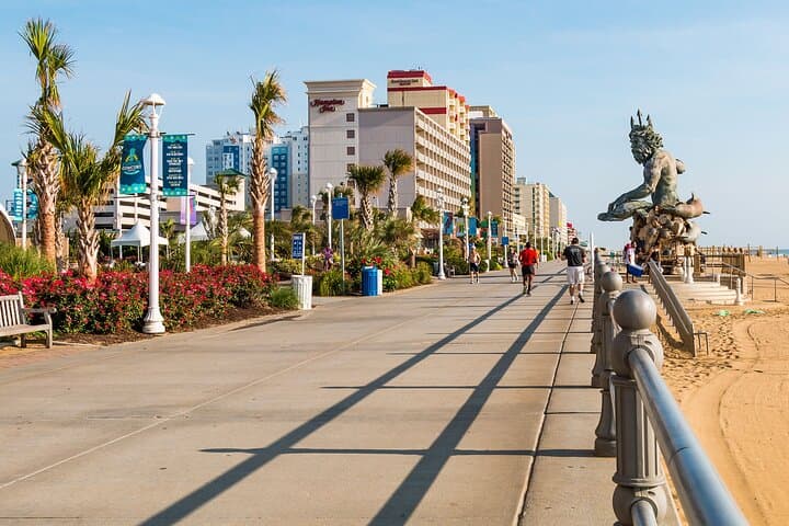 Exploring the Virginia Beach Boardwalk: Hotels, Neptune & Coastal Culture photo 3