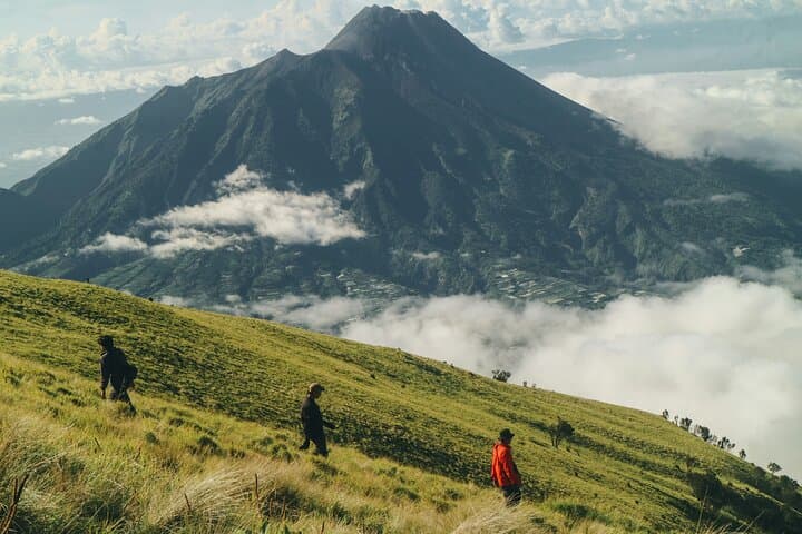 Mount Merbabu Sunrise Hike From Yogyakarta — Guided Trek & Camping photo 4