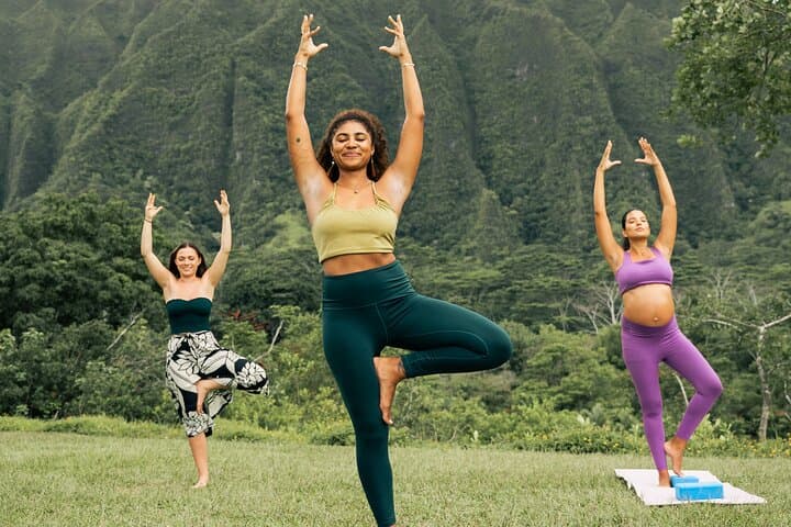 Sunset Yoga in Waikiki: Flow With Oahu’s Evening Light photo 4