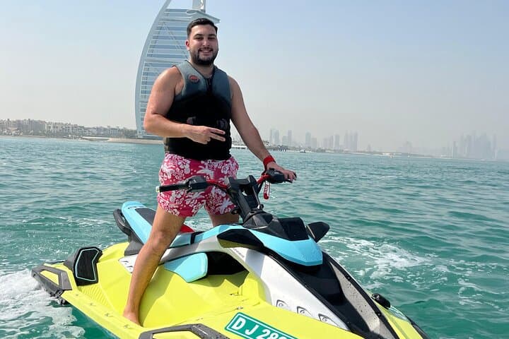Jet Ski Dubai: Burj Al Arab & Atlantis One‑Hour Coastal Ride with Breakfast photo 3