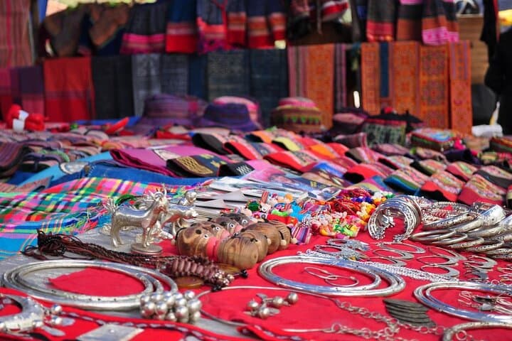 Sapa Rice Terraces and Bac Ha Ethnic Market: 2-Day Cultural Trek photo 3
