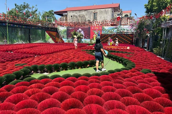 Full-Day Incense Village, Tam Chuc & Trang An Boat Tour from Hanoi photo 3