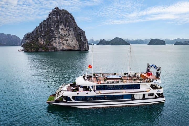 Premium Halong Bay Day Cruise from Hanoi: Sung Sot Cave, Ti Top & Buffet Lunch photo 1