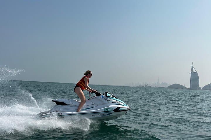 30-Min Jet Ski to Burj Al Arab with Breakfast — Dubai Sea Ride photo 1