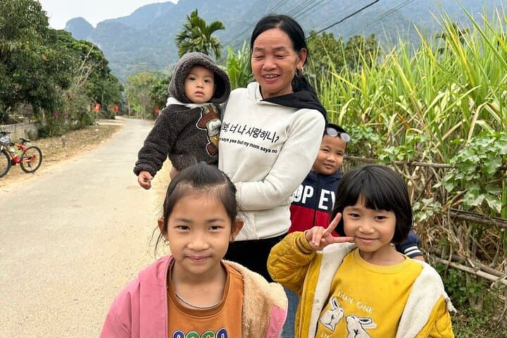 Pu Luong 2-Day Trek: Terrace Trails, Silk Weaving & Bamboo Rafting photo 4