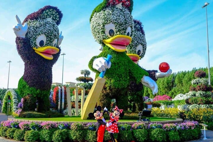 Insider Guide to Dubai Miracle Garden: Priority Guided Tickets & Hidden Floral Displays photo 3