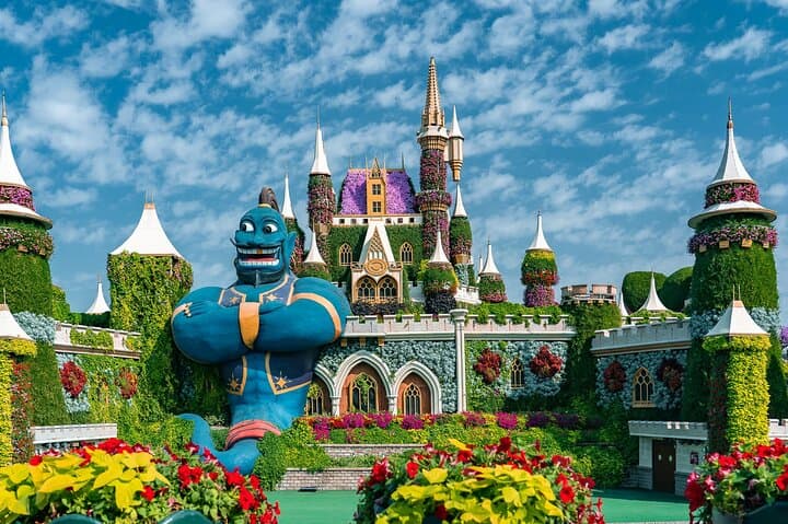 Insider Guide to Dubai Miracle Garden: Priority Guided Tickets & Hidden Floral Displays photo 6