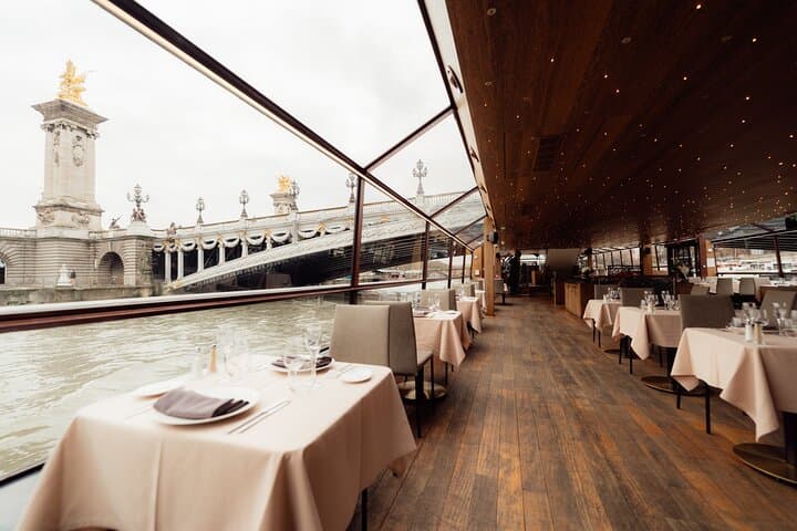 Bastille Day Seine River Dinner Cruise — Champagne, Monuments & Fireworks photo 4