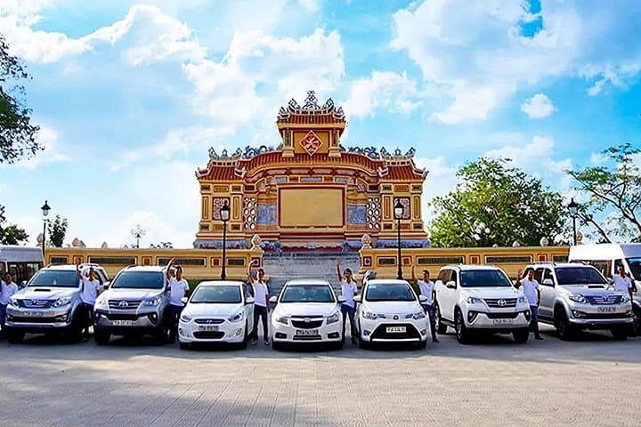 Hue to Hoi An Private Car via Hai Van Pass, Lang Co & Marble Mountains photo 3