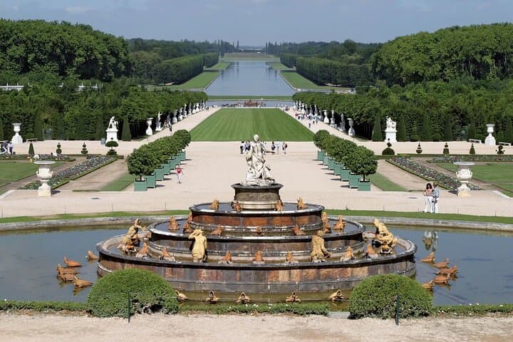 Versailles Guided Tour: Palace, Gardens & Trianon Skip-the-Line photo 6