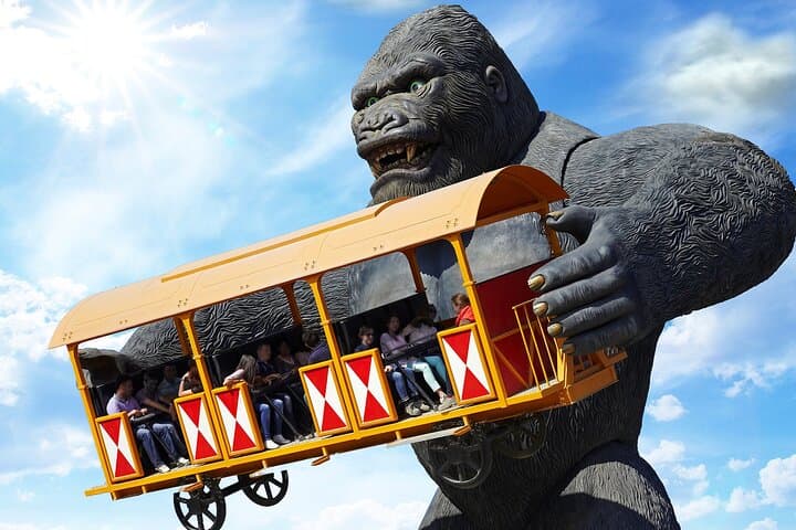 Isfanbul (Vialand) Theme Park Unlimited Access — Istanbul Day Ticket with Hotel Transfers