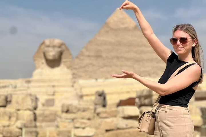Hurghada to Cairo Day Tour: Giza Pyramids, Sphinx & Egyptian Museum photo 2