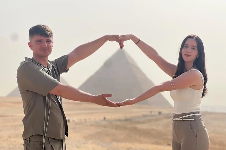 Hurghada to Cairo Day Tour: Giza Pyramids, Sphinx & Egyptian Museum photo 6