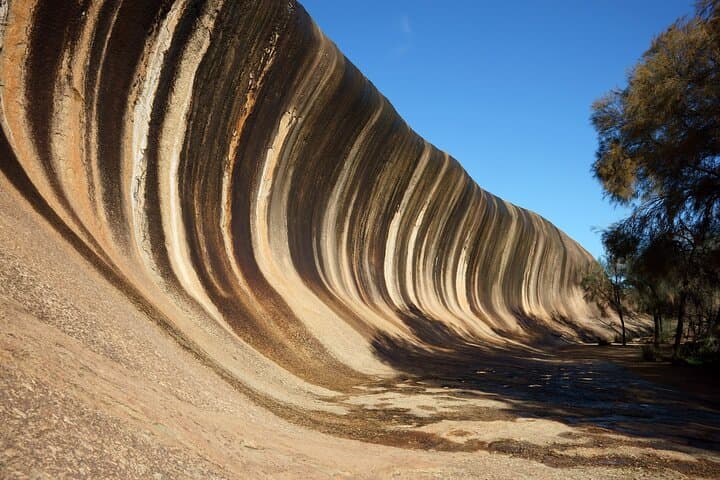 Wave Rock Day Tour from Perth: Mulka’s Cave, Hippo’s Yawn & York