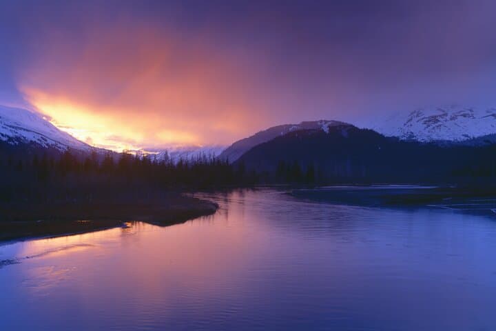Anchorage to Seward: Seward Highway Scenic Drive Audio Tour photo 5