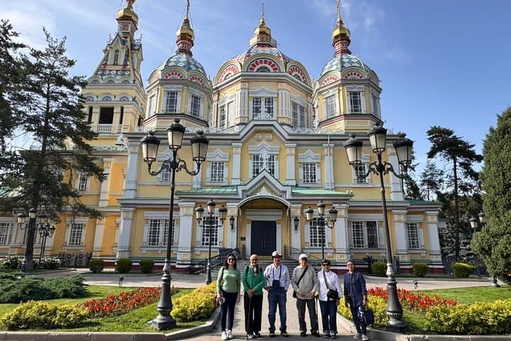 Almaty City Tour: Green Bazaar, Zenkov Cathedral & Kok-Tobe Cable Car