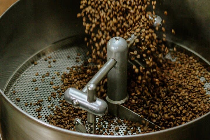 Costa Rica Barista Experience: Roasting, Cupping & Latte Art Workshop in Quepos photo 4
