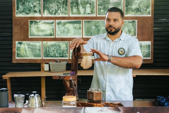 Costa Rica Barista Experience: Roasting, Cupping & Latte Art Workshop in Quepos