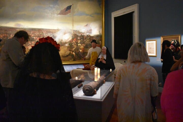 Ghostly Gallivant Tour — Saints & Sinners Haunted Walking Tour in New Orleans photo 3