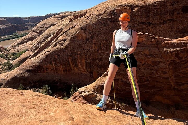 Moab Private Canyoneering in Bow & Arrow Canyon: Half-Day Rappelling Adventure