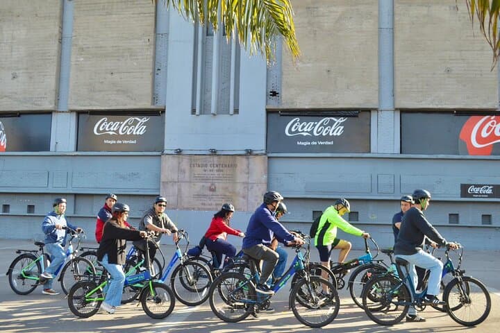 Montevideo Electric Bicycle Tour: Rambla, Prado and Ciudad Vieja by E-Bike photo 2