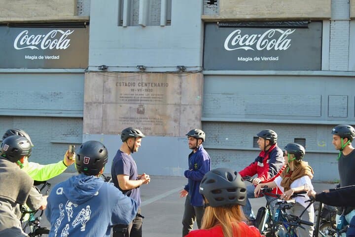 Montevideo Electric Bicycle Tour: Rambla, Prado and Ciudad Vieja by E-Bike photo 4