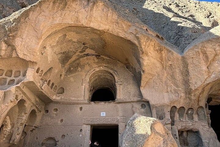 2-Day Cappadocia Tour from Istanbul: Flights, Guided Hikes & Cave Hotel photo 3