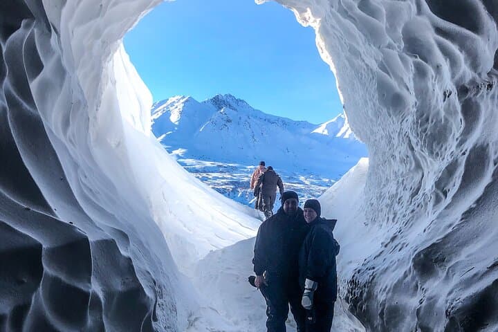 Explore Alaska’s Winter Ice Caves: Helicopter Landing on Knik Glacier photo 3