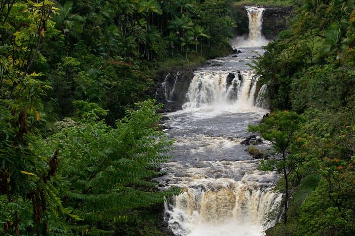 Umauma Triple-Tier Waterfall Rappel and River Canyoneering on Big Island