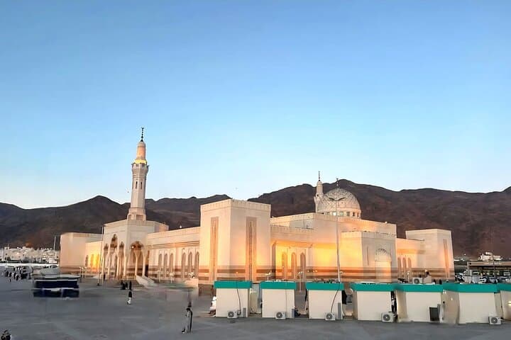 Uhud History Trail E-Bike Tour in Medina — Guided Ride to Mount Uhud and Historic Sites photo 5