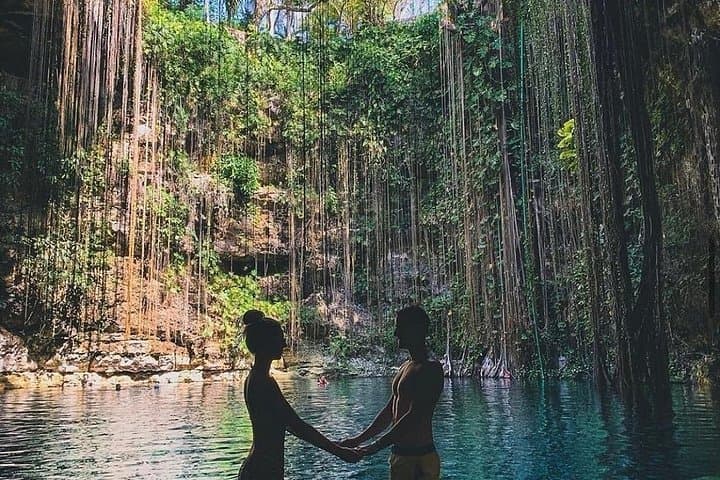 Day Trip from Mérida to Valladolid: Swim Cenotes Suytun & Oxman with Hacienda Lunch