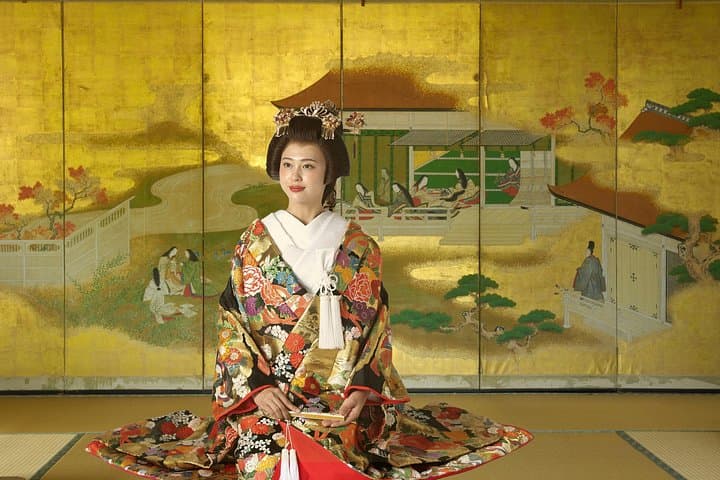 Private Kyoto Kimono Photoshoot & Dress-Up Experience (90 min) photo 2