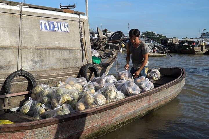 Mekong Delta & Cai Rang Floating Market: Authentic 2-Day Mekong Adventure photo 2