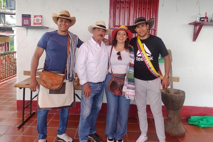 Morning Coffee Hacienda Tour from Bogotá: Planting to Cup in Cundinamarca