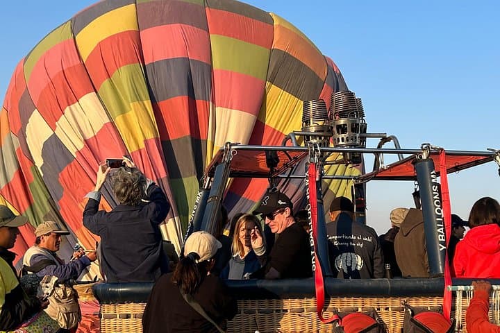 Teotihuacan Hot Air Balloon from Mexico City with La Gruta Breakfast photo 3