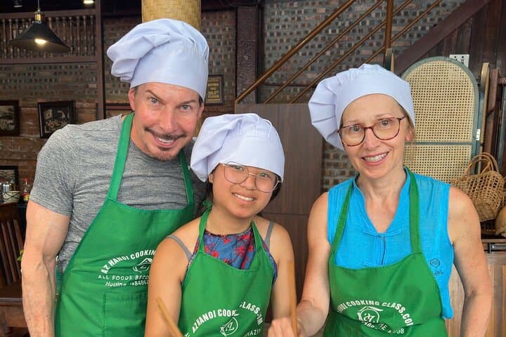 Hanoi Old Quarter Cooking Class & Market Tour: Hands-On Vietnamese Cuisine Experience photo 4
