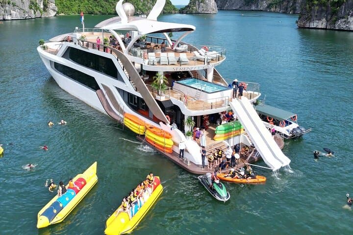 Luxury Lan Ha Bay Full-Day Cruise from Cat Ba Island — Biking, Kayaking & Swimming photo 2