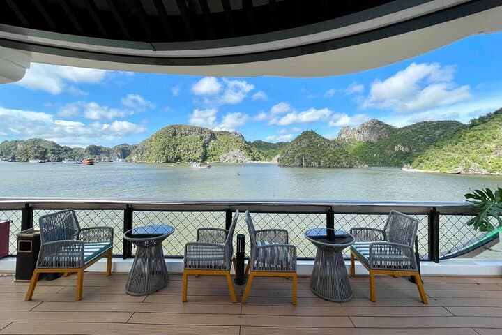 Luxury Lan Ha Bay Day Cruise from Hanoi to Cat Ba photo 3