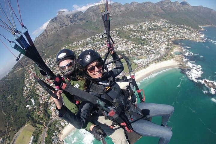 Soar Signal Hill: Tandem Paragliding Over Cape Town’s Coastline