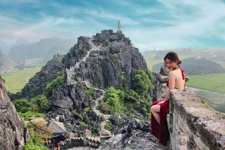 Ninh Binh 2-Day Highlights: Trang An, Mua Cave & Thung Nham Bird Park photo 5