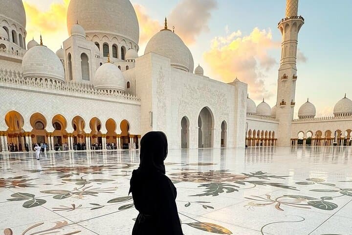 Private Abu Dhabi Highlights Tour from Dubai or Abu Dhabi