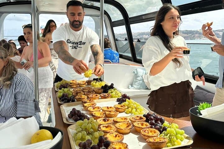 Lisbon Coffee Cruise: Morning Pastel de Nata & Tagus Views photo 3