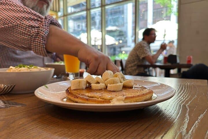 Houston Downtown Food Tour: 6 Tastings of Tradition & Fusion photo 5
